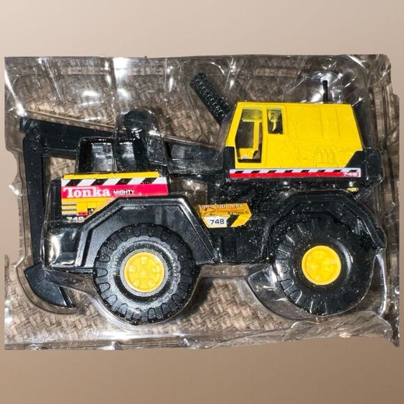 NEW 2001 Vintage Maisto Hasbro Tonka Mini Mighty 748 Backhoe Toy #762906 B6 - Picture 4 of 4